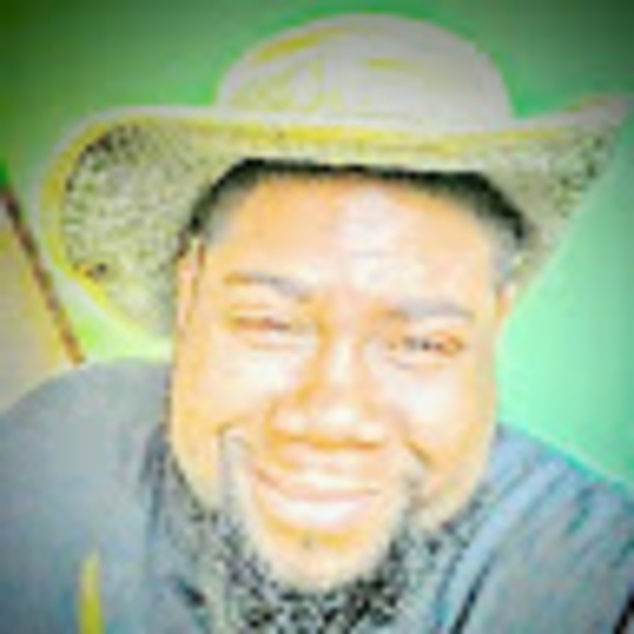 Meet your Posher, Hosea - Picture 1 of 1